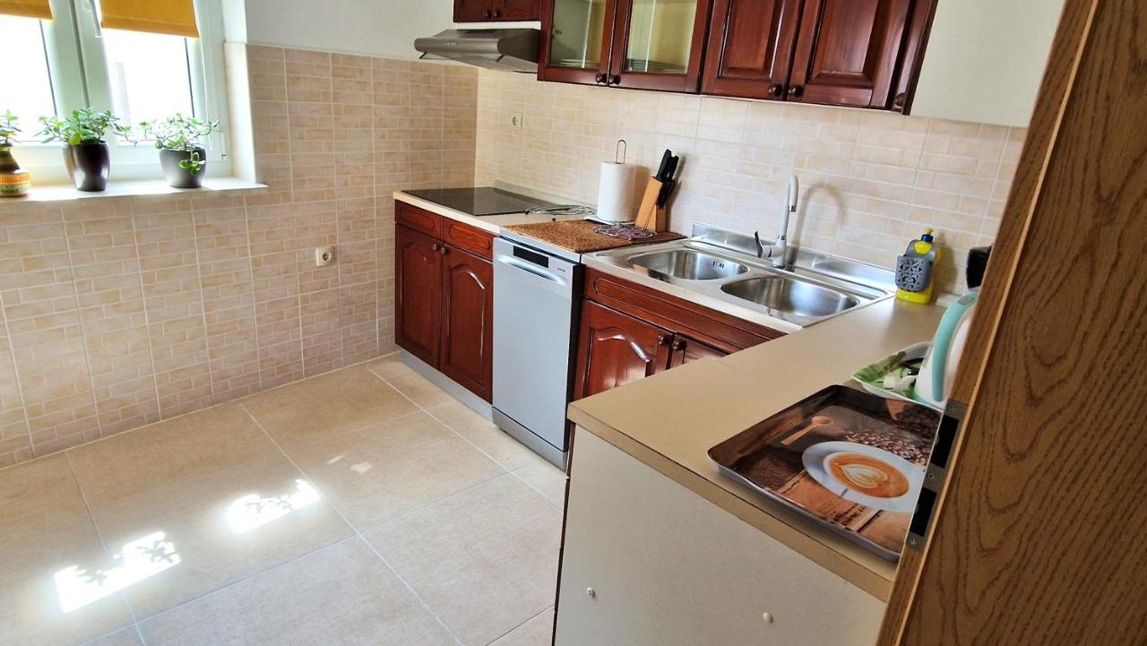 Apartment Katica Krk Town Eksteriør bilde